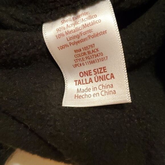 Black pompom & tassel hat - Picture 4 of 4